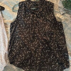 LOFT Black and White Patterned Blouse